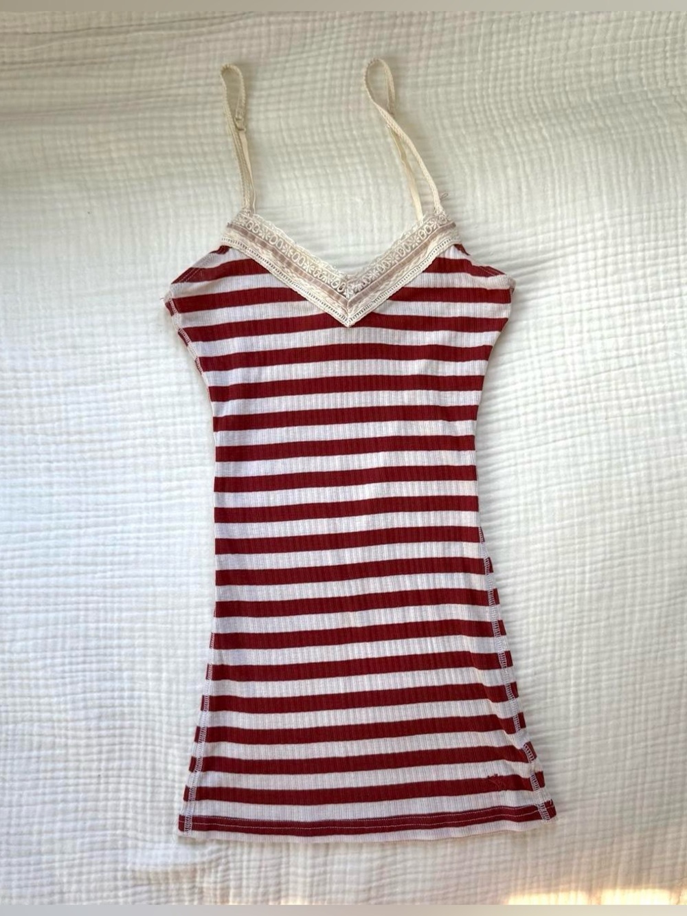Y2K Abercrombie & Fitch Red White Striped Lace Trim Ribbed Cami Tank S